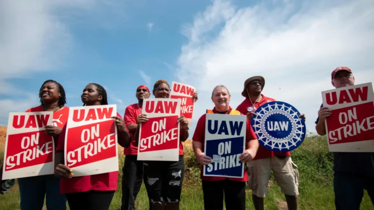 UAW Challenges Mercedes-Benz Union Vote, Asks NLRB For New Election